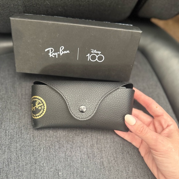 Disney Raybans - Picture 3 of 14